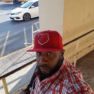 Meet your Posher, Marlon